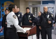 Deputy Inspector Regina Haywood (Amanda Warren)