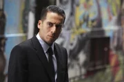 In der realen Welt muss Olivia feststellen, dass Charlie (Kirk Acevedo) ein Gestaltenwandler ist ...