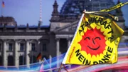 Die Eurokrise hat die EU fest im Griff, nach dem Reaktorunglück in Fukushima steigt Deutschland aus der Atomkraft aus und die 19-jährige Lena Meyer-Landrut gewinnt überraschend den ESC.