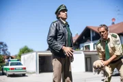 v.li.: Staller (Helmfried von Lüttichau) und Hubert (Christian Tramitz) ermitteln wieder