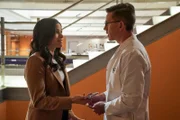 Jessica Knight (Katrina Law, l.); Jimmy Palmer (Brian Dietzen, r.)