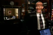 Donald Cragen (Dann Florek)