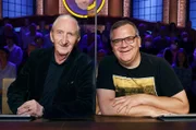 Rateteam-Kapitän Elton (r.) mit dem Sänger und Komiker Mike Krüger (l.).