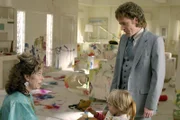 Jane Kaczmarek (Lois), Bryan Cranston (Hal).