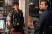 l-r:  Olivia Owens (Cristina Rosato), Perry (Matt Mazur)