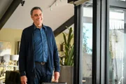 Douglas Fogerty (Brad Garrett)