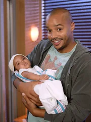 Donald Faison (Chris Turk).