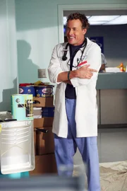 Dr. Cox (John C. McGinley) kommt sich vor wie der Fernseharzt Dr. House, als es an ihm ist, einige Rätsel zu lösen ...
