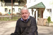 Hans Hannl, der als Bub die Befreiung als unmittelbarer Nachbar des KZ miterlebt hat - die Kreuzmühle ist das nächste Haus neben dem KZ-Steinbruch "Wiener Graben".