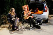 Kendra Gable (Taylor Spreitler), Chale Witt (Ryan Cartwright)