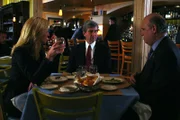 (v.l.n.r.) Asst. D. A. Serena Southerlyn (Elisabeth Röhm); Asst. D. A. Jack McCoy (Sam Waterston); D.A. Arthur Branch (Fred Thompson)