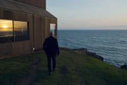 Traumhäuser in Kalifornien Gemeinsam anders leben Folge 3 Moderator Christian Berkel beschäftigt sich mit besonderen Gebäuden der Architekturgeschichte in Kalifornien.