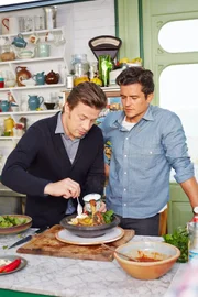 4. Staffel: Jamie Oliver und Jimmy Doherty (r.)