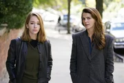 Paige Jennings (Holly Taylor, l.); Elizabeth Jennings (Keri Russell, r.)