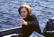 Agent Dana Scully (Gillian Anderson) Agent Dana Scully (Gillian Anderson)