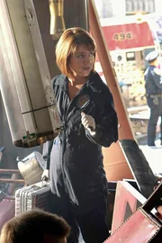 Bombenexplosion in einem Restaurant: Lindsay Monroe Messer (Anna Belknap) untersucht den Tatort nach m?glichen Spuren. Die Suche verl?uft allerdings sehr schleppend&Eacute;