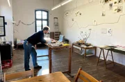 Domingos de Barros Octaviano ist einer der Stipendiaten, die in den Räumen des Röderhofer Kunstvereins für ein Vierteljahr arbeiten können.