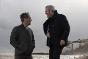Edward (Tom Hollander, l.); Julien Baptiste (Tchéky Karyo, r.)