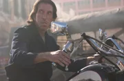 Der Serienmörder Grant Cole (Phil Lenkowsky), den Chris Richardsons Frau einst überführte und der hingerichtet werden sollte, flieht aus dem Gefängnis, um sie und seine Tochter zu töten.