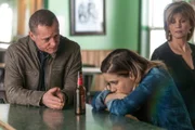 V.l.: Hank Voight (Jason Beghe), Erin Lindsay (Sophia Bush), Bunny Fletcher (Markie Post)