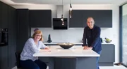 Kevin McCloud und Gretta