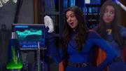 Phoebe Thunderman (Kira Kosarin)