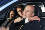 Igor (Dimitri Bilov, l.) ist mit Gerrits (Lars Löllmann, r.) Zahlungsmoral nicht einverstanden.