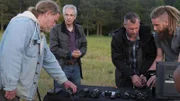 Nick Pope (2.v.l.), Peter Maxwell Slattery (2.v.r.), Adam Wallberg (r.)