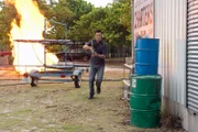 Um seine entführte Kollegin und Freundin zu retten, begibt sich Michael (Jeffrey Donovan) in Lebensgefahr.