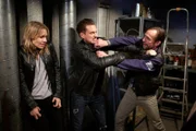 Lena (Julia Dietze), Mike (Julian Schmieder, M.), Wurlitzer (Gotthard Lange)