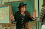 Bella Abzug (Margo Martindale)