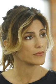 Special Agent Alex Quinn (Jennifer Esposito)