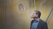 Im Triclinium, dem römischen Speisezimmer, befanden sich häufig Portraits der Besitzer eines Hauses. Grabungsleiter Massimo Osanna ist besonders begeistert von dieser Darstellung eine Frau, der offenbar das "Haus mit Garten" gehörte.