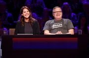 Rateteam-Kapitän Elton (r.) mit der Schauspielerin Felicitas Woll (l.).