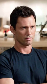 Nicht nur beruflich, auch privat wartet eine Hiobsbotschaft auf Michael (Jeffrey Donovan), denn sein Bruder steht überraschend vor der Tür und stellt ihm und seiner Mutter zu aller Erstaunen ein neues Familienmitglied vor.