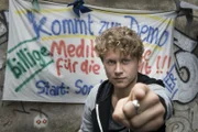 Simon Bölling (Rafael Gareisen)
