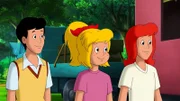 Alex (l.), Bibi (M.) und Tina (r.) freuen sich über die Abwechslung in Falkenstein. Ein Wanderzirkus gastiert an der Alten Mühle und gibt eine Sondervorstellung.