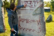 Der Arch&auml;ologe Sigmund Oehrl folgt den Spuren des Nibelungenliedes in Gotland.