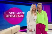 Moderatorin Christin Stark und Inka (v.l.)