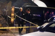 Ted Danson, Eric Szmanda