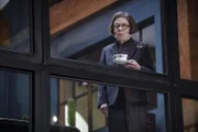 Hetty Lange (Linda Hunt)
