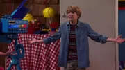 Henry Hart (Jace Norman)