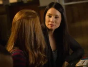 Ein neuer, spannender Fall wartet auf Watson (Lucy Liu, r.) ...