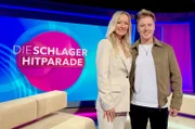 Moderatorin Christin Stark und Daniel Sommer