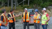 Alex Lagina (l.), Rick Lagina (2.v.l.)