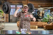Hersteller lassen sich Proteinriegel und proteinreiche Sportlernahrung teurer bezahlen als ähnliche Produkte ohne extra Protein.