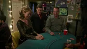 Laura (Caroline Rich, l.), Adam DeMamp (Adam Devine, m.)
