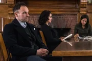 Sein neuer Fall wirft zahlreiche Fragen auf: Holmes (Jonny Lee Miller) ...