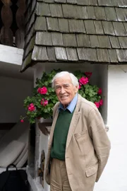 Arno Watteck und Rudolf Ferch sind beide über 90 Jahre alt. Seit über 65 Jahren sind sie befreundet und haben so einiges aus ihrem turbulenten Leben zu erzählen.