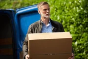 John Halloran (Darren Boyd)